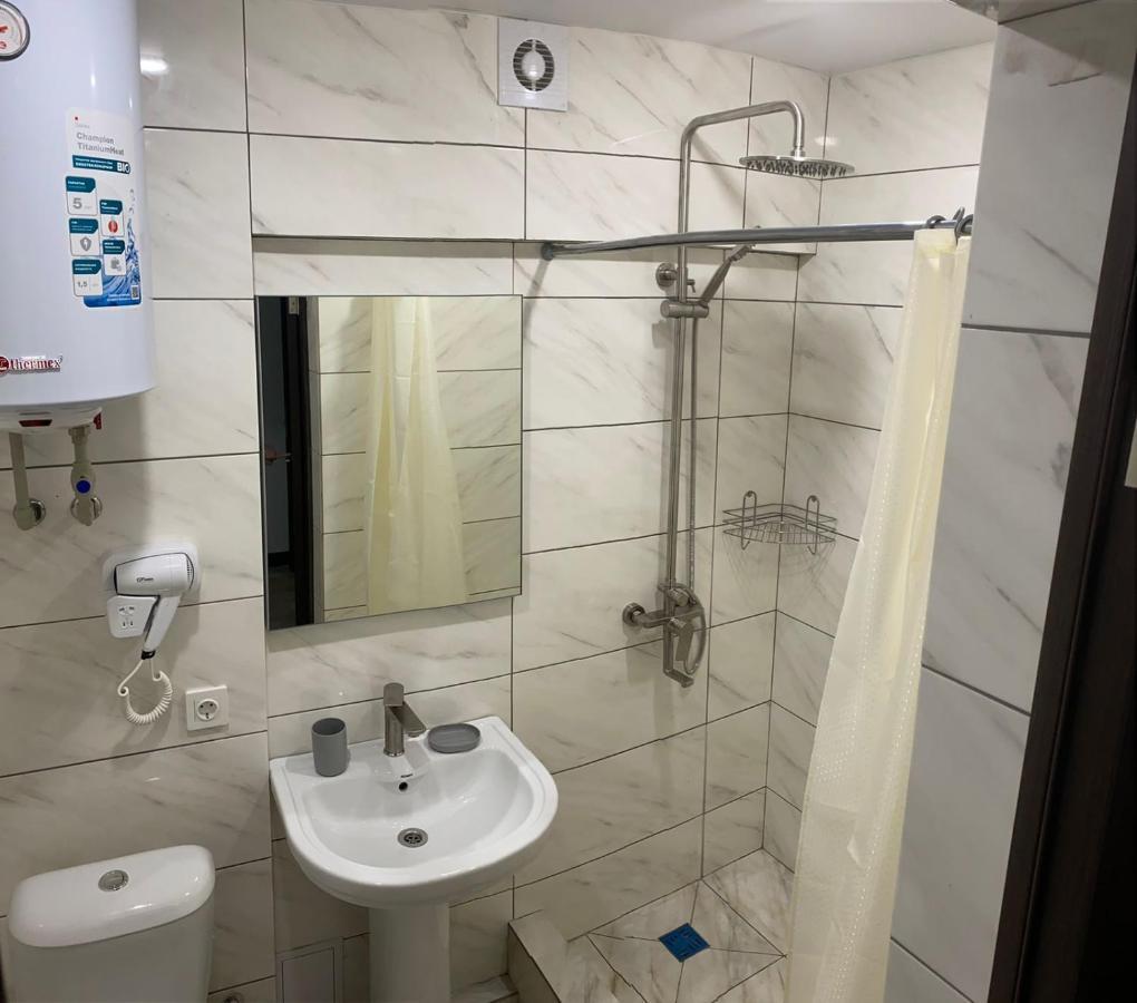 Гостевой Дом Атакар Gagra Exterior foto